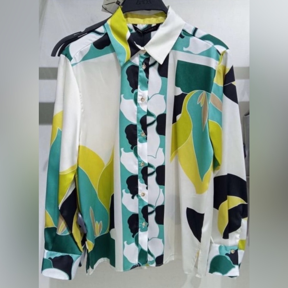 ZARA Satin Button Down Long Sleeve Printed Blouse